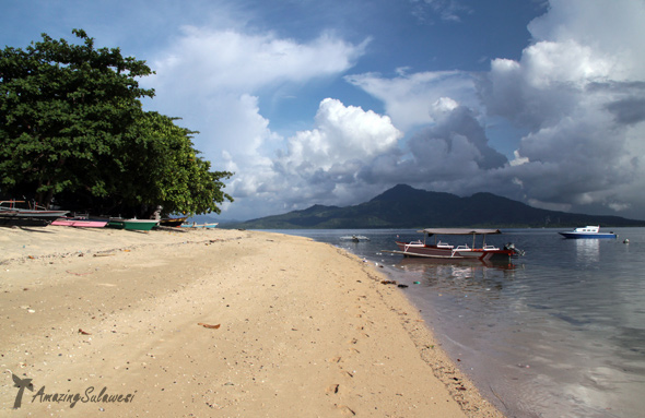 bunaken-marine-park-sulawesi-indonesia-9